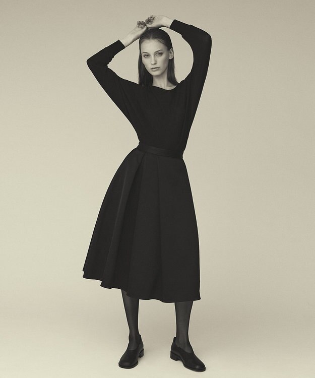 ボリュームサテンタックスカート / GRACE CONTINENTAL | GRACE