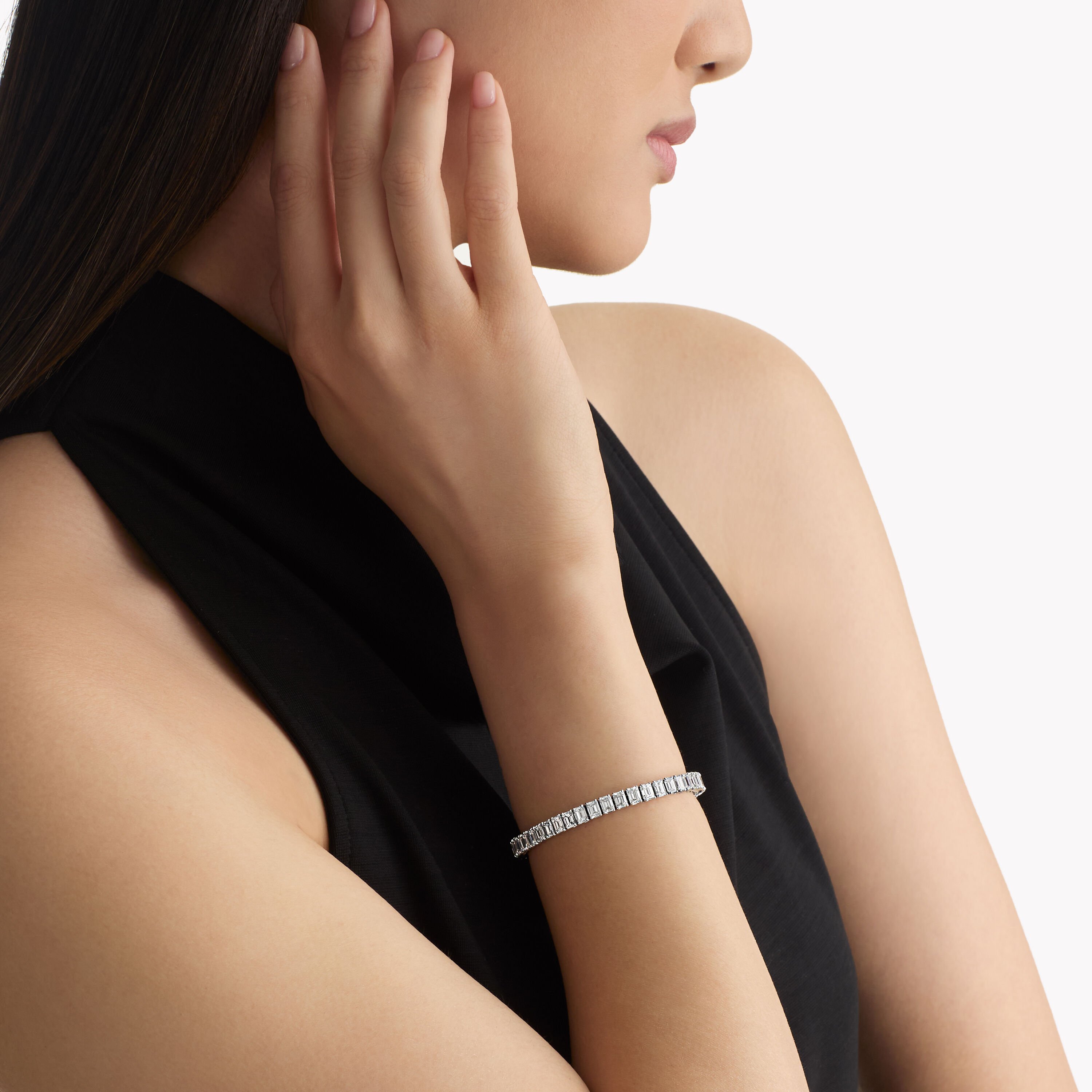 スリム エメラルドカット ダイヤモンド ブレスレット, プラチナ