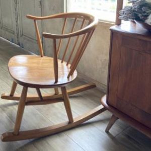 ERCOL（アーコール）のロッキングチェア - DOUBLEDAY ダブルデイ