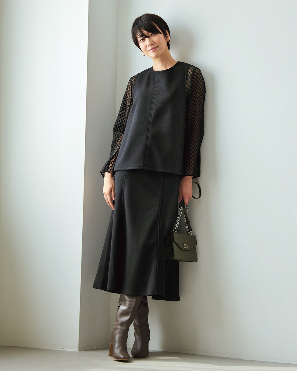 ウール混ニードル・セットアップ/DoCLASSE