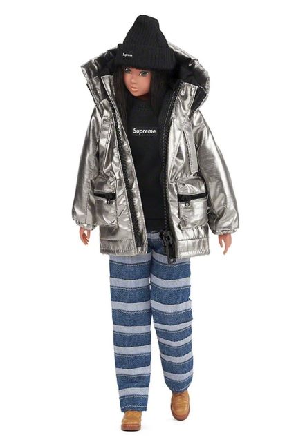 Supreme® Exclusive: momoko DOLL by Sekiguchi