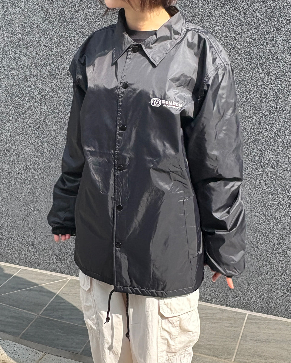 DOMDOMロゴ刺繍コーチジャケット – ドムドムオンラインショップ