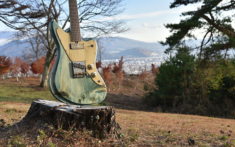アカマツを使用したエレキギターの制作 | Deviser ｜株式会社ディ