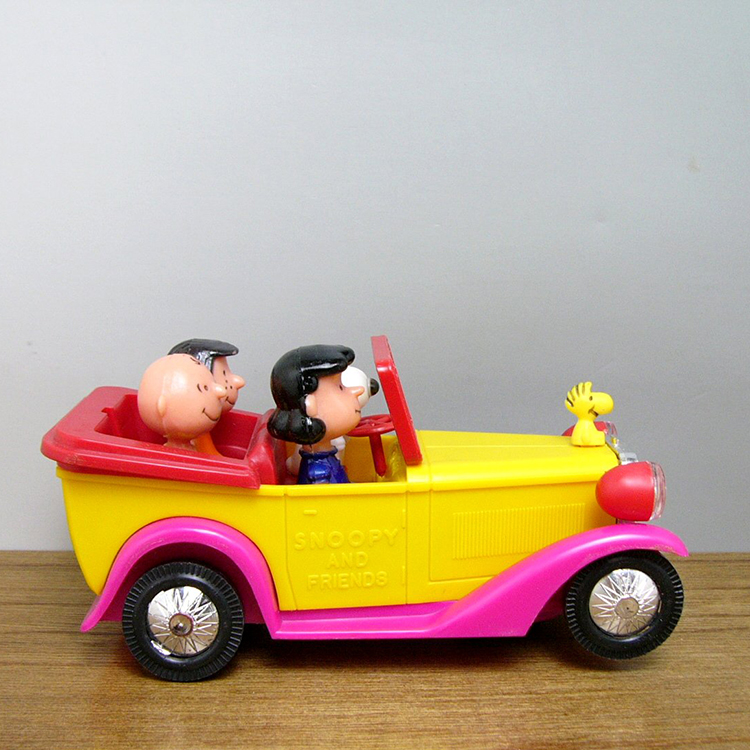 アビバ☆スヌーピー ファミリーカー☆DEALERSHIP