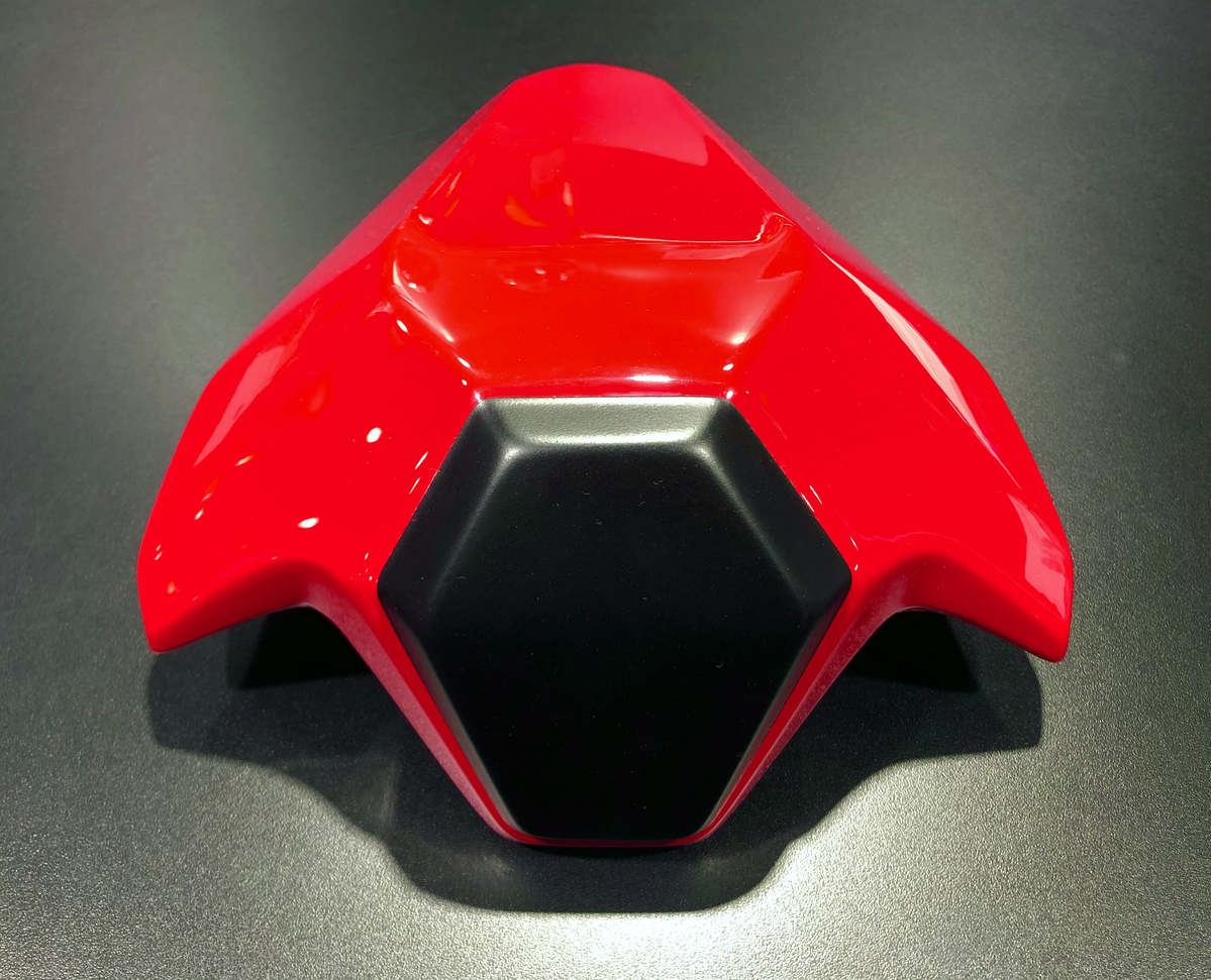 ETCタンデムシートカバー レッド | ドゥカティ等のパーツ開発・販売