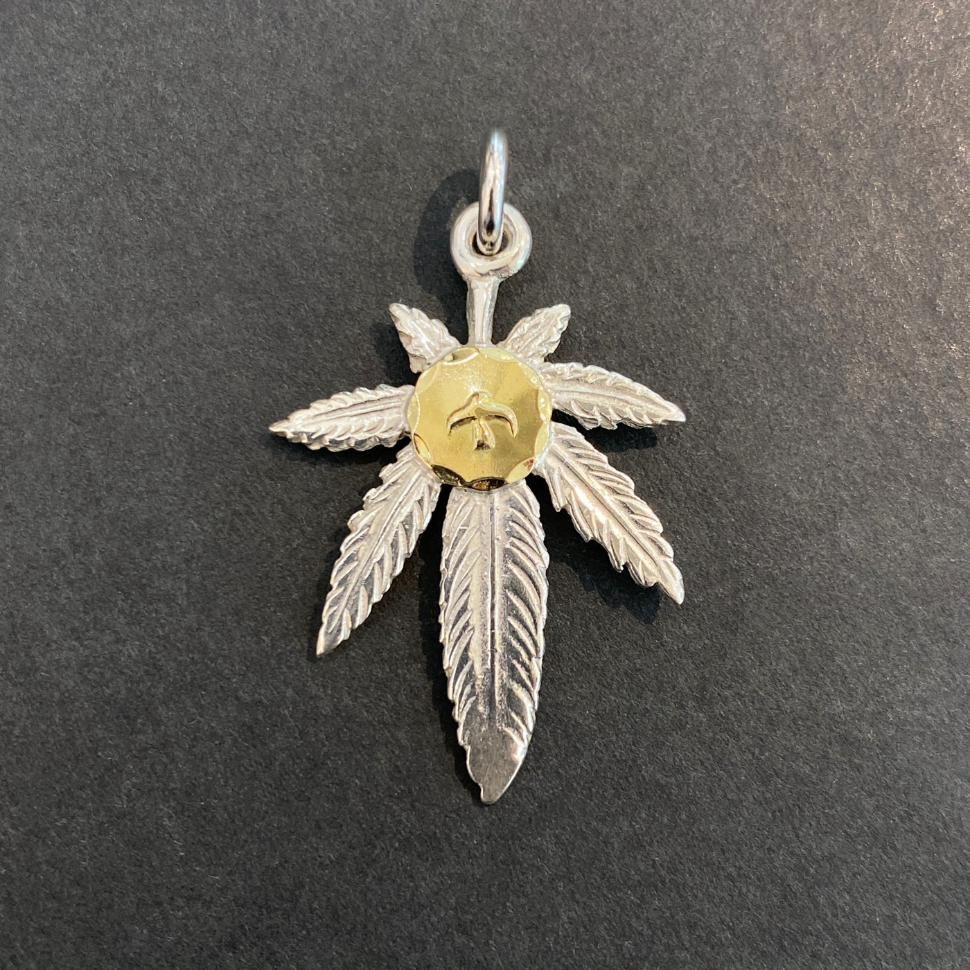 ゴローズ goro's [新品] K18メタル付グラス – DELTAone