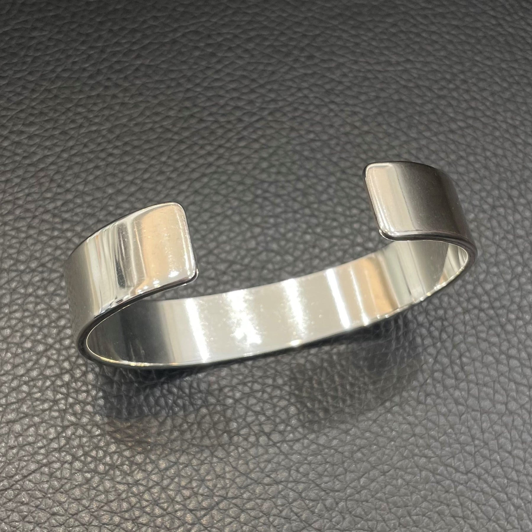 ゴローズ goro's [新品] 平打ちブレス(S) – DELTAone