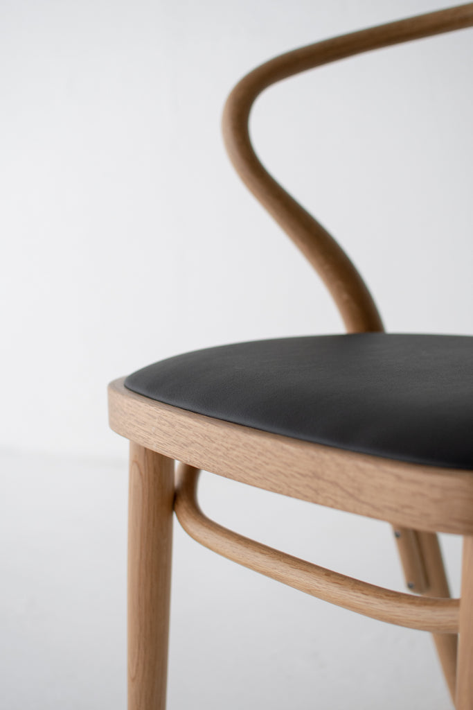 Bentwood Chair N°13 オーク材 ミハエルトーネット 曲げ木 店舗什器
