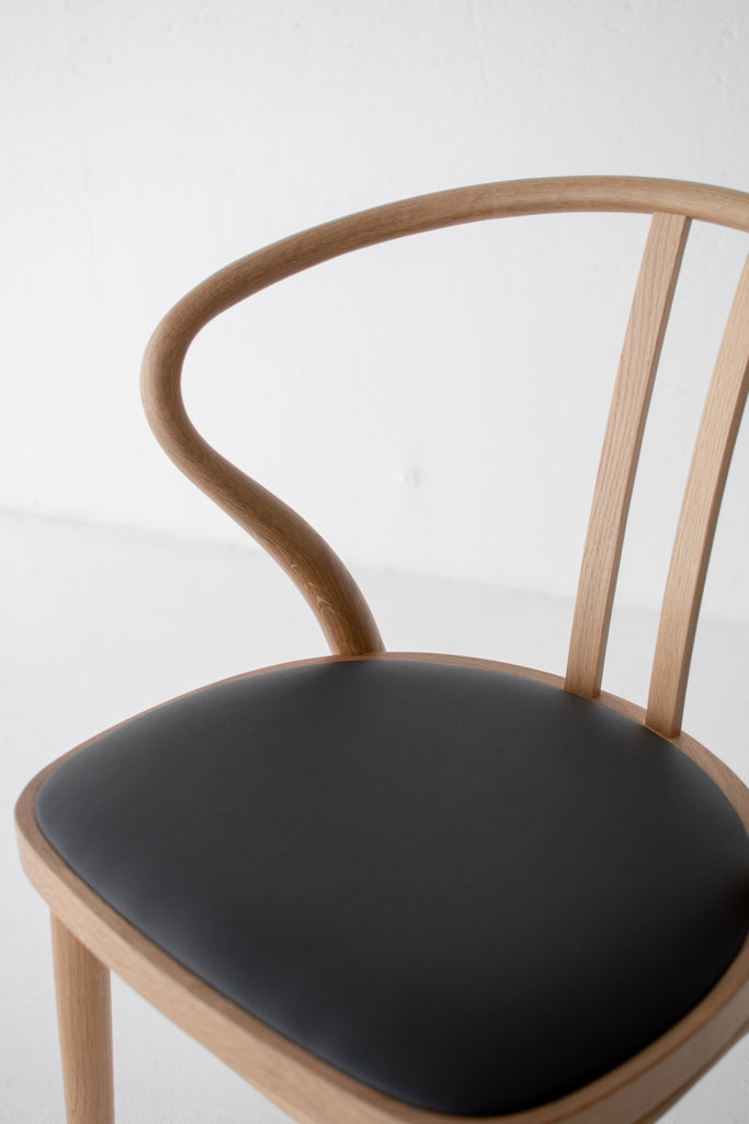 Bentwood Chair N°13 オーク材 ミハエルトーネット 曲げ木 店舗什器