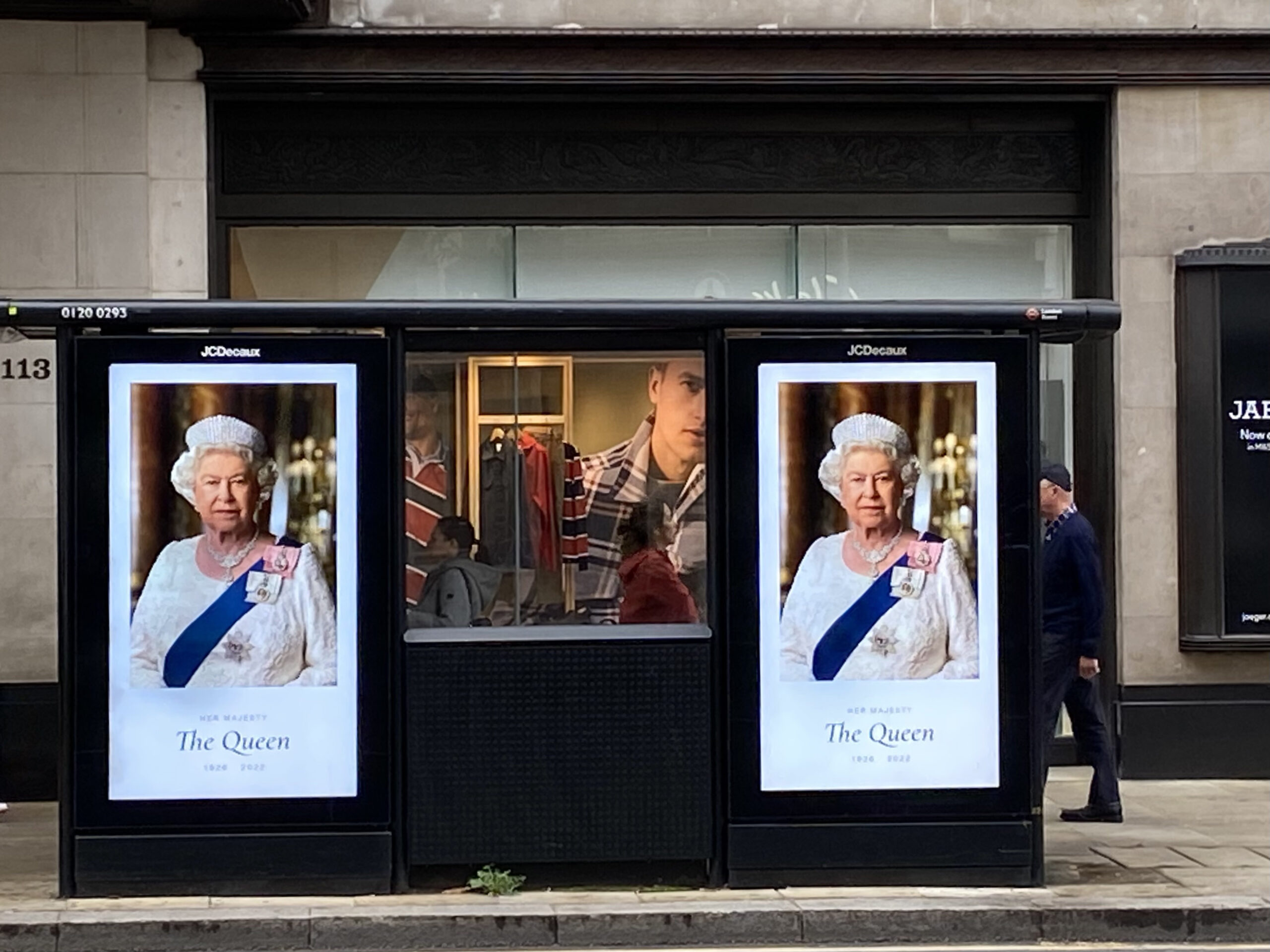 ロンドン最新情報「エリザベス女王の国葬に向けた英国民の強い絆