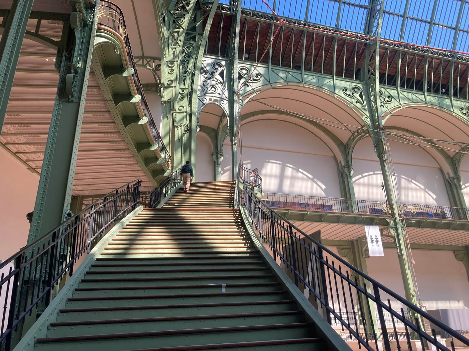 パリ・アート情報「パリの『グランパレ』が完全復活！夏の無料エキスポ