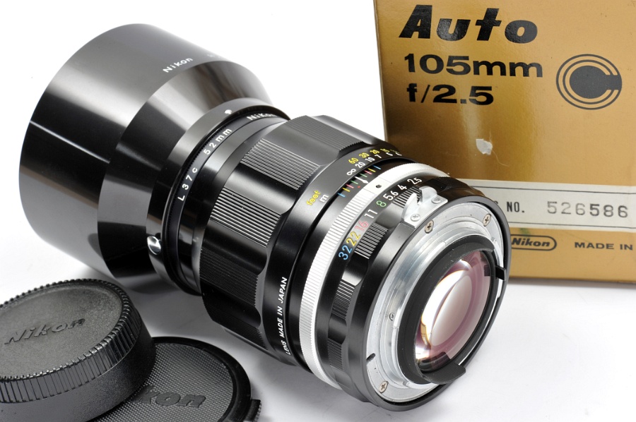 NIKKOR-P·C Auto 1:2.5 f=105mm 526586