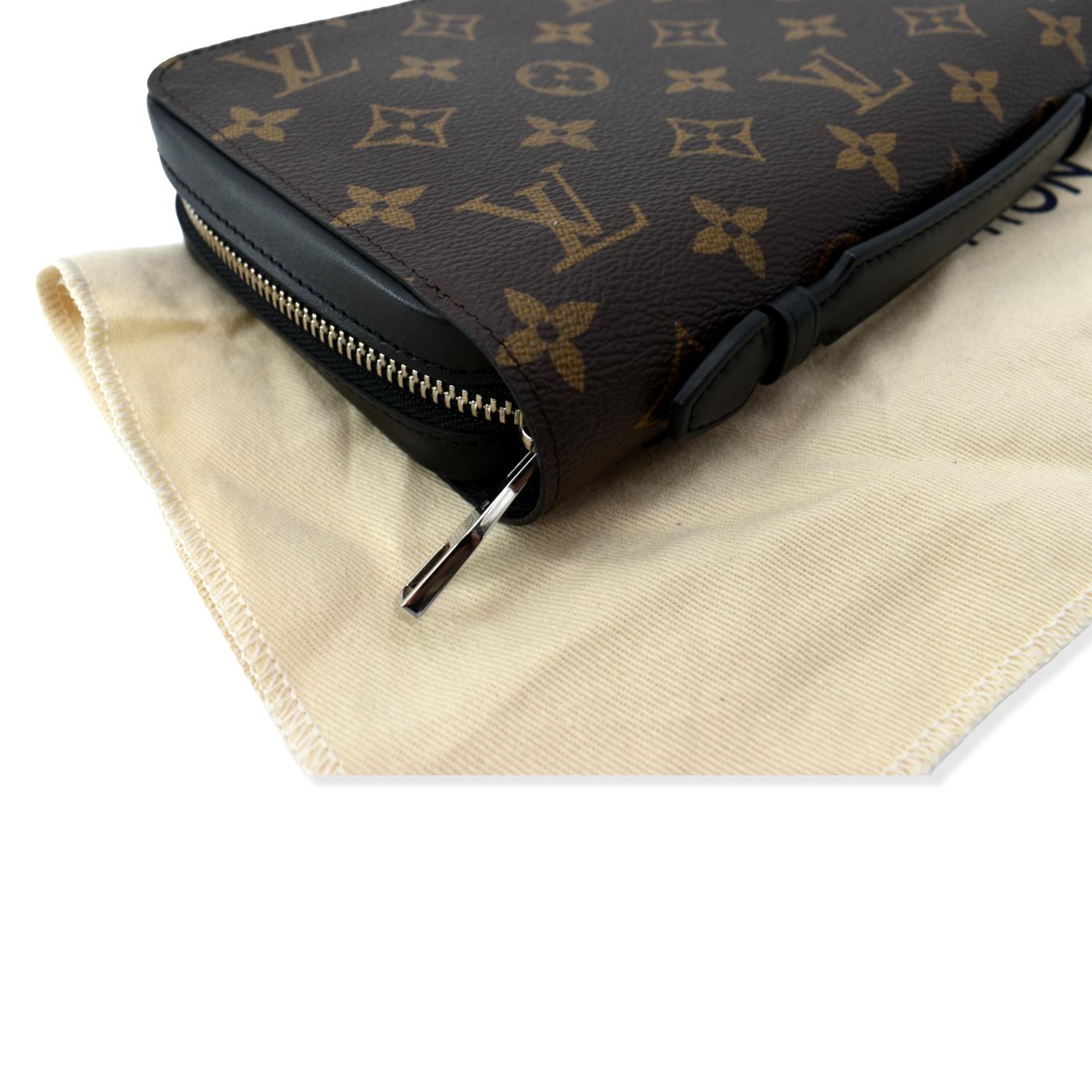LOUIS VUITTON Zippy XL Monogram Canvas Wallet Brown