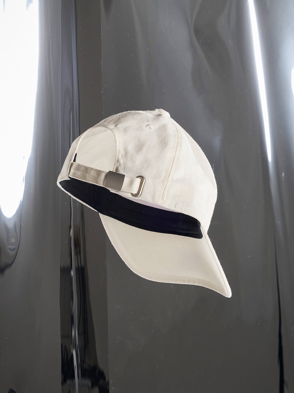 ロングブリムロゴキャップ – Darich (ダーリッチ)