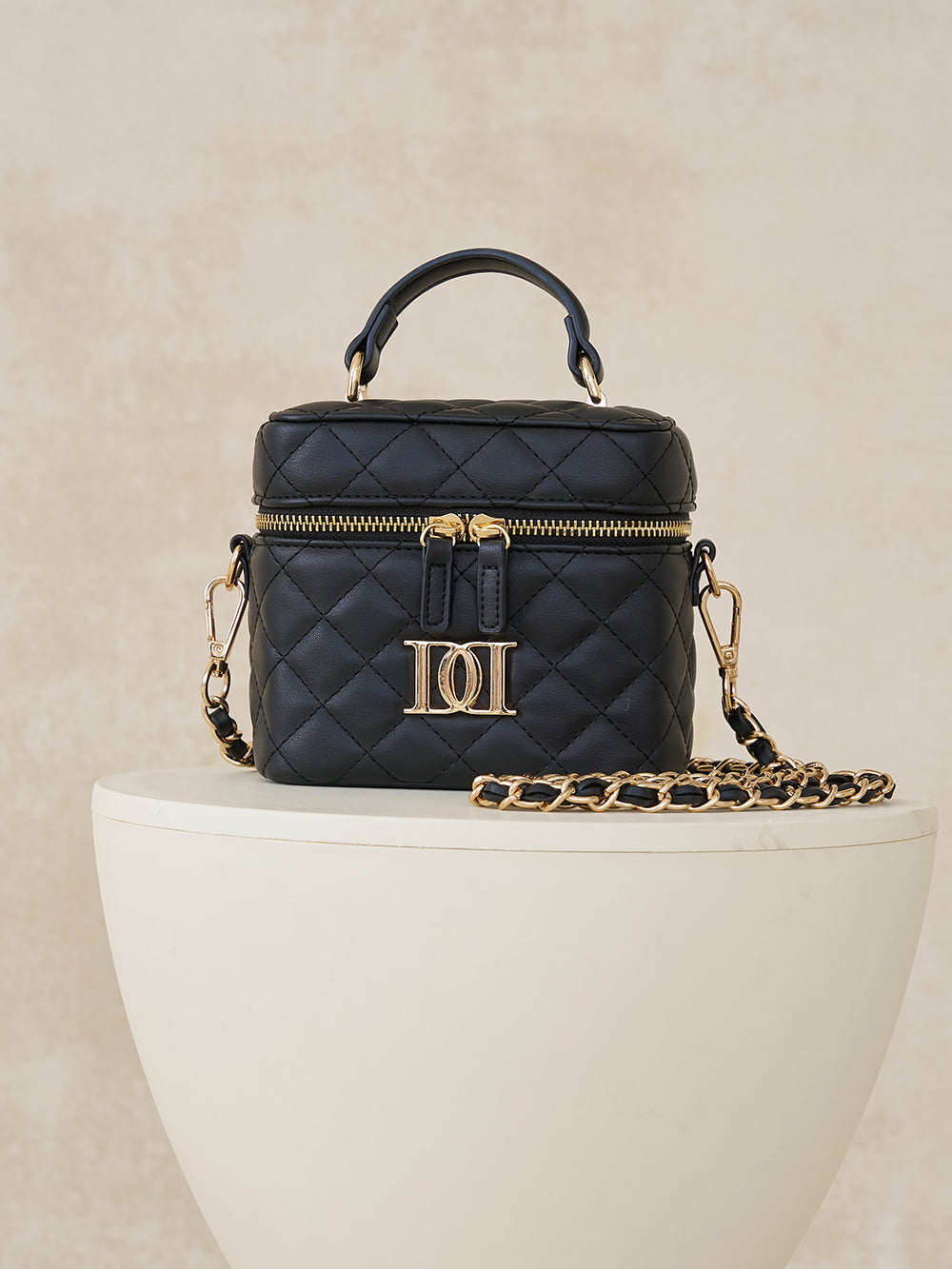 ロゴレザーニットトップス – Darich (ダーリッチ)