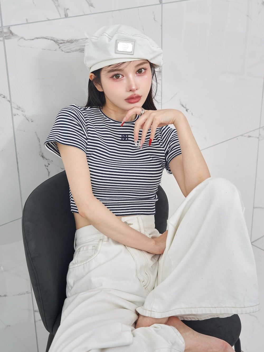 ロゴリブコンパクトトップス – Darich (ダーリッチ)