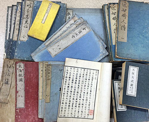 江戸期から明治期にかけての和本（和綴じ本）の買取 | 古本買取の