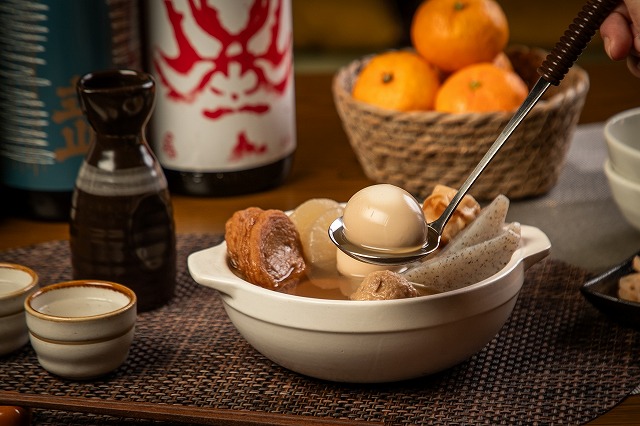 冬の特等席『こたつテラス』で熱々「すき焼き・おでん」を楽しむ新