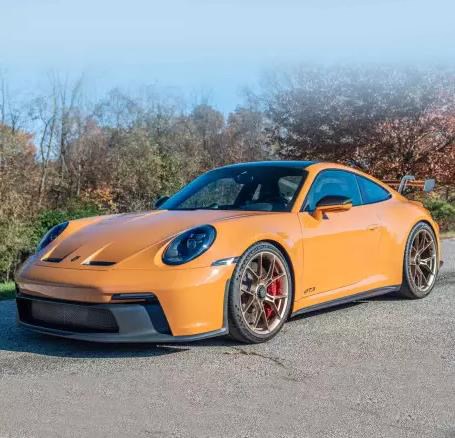 Norev Porsche 911 GT3 2021 - Bahama Yellow 1:18 model car