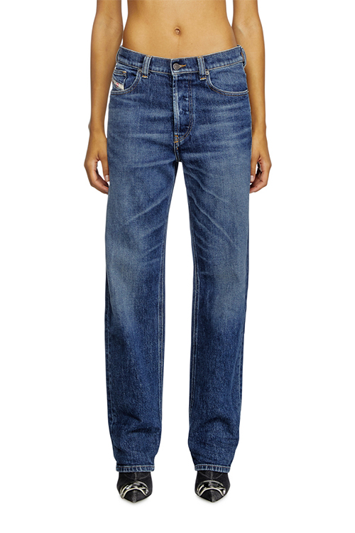 ウィメンズ ブーツカットデニム｜ディーゼル公式オンラインストア