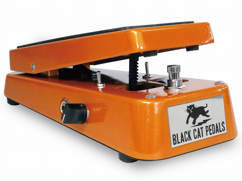 BLACK CAT／Monster K-Fuzz】最強のファズとワウが合体した、まさに