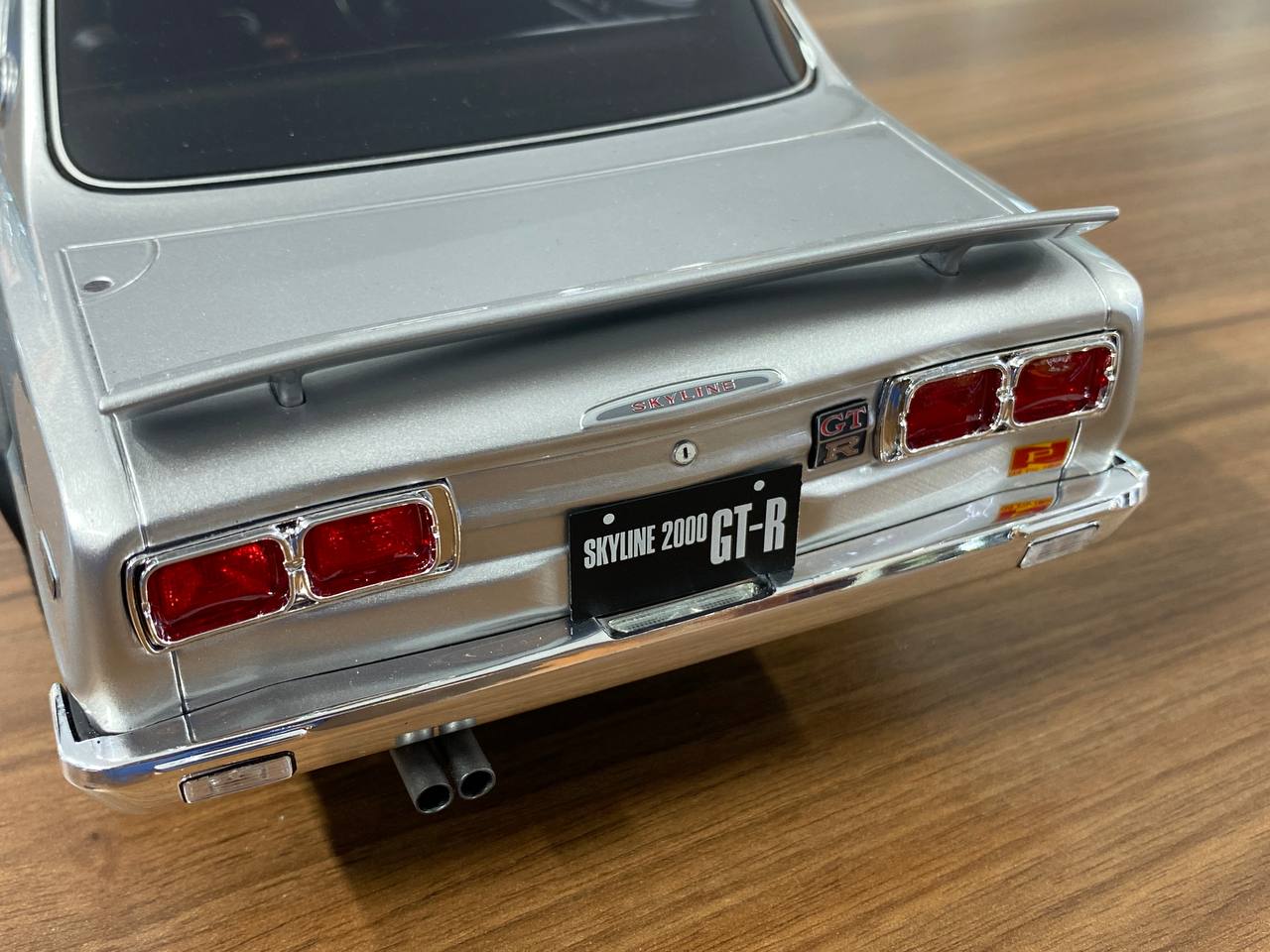 1/12 Resin Otto Mobile Nissan Skyline 2000 GT-R Silver Limited