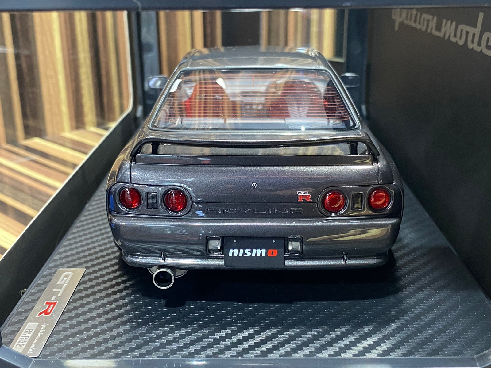 1/18 Diecast Nissan Skyline GT-R R32 Grey Ignition model Miniature
