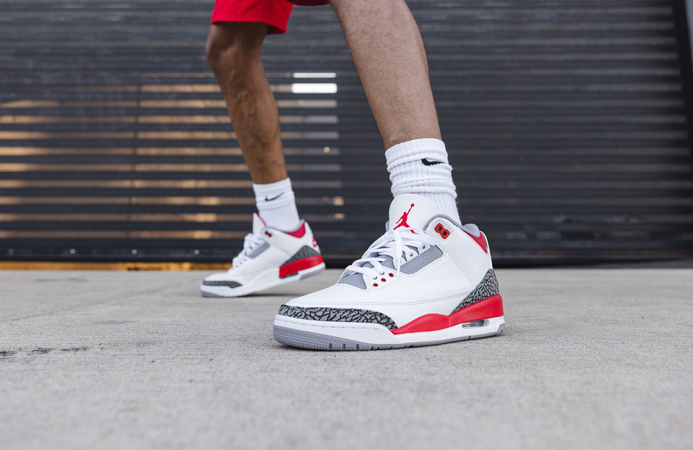 The Air Jordan 3 Retro “Fire Red” Gets Reignited – DTLR