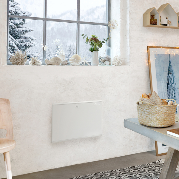 e-TREND｜エレクトロラックス EP12D001C0 [Quickheat 700 パネルヒーター]