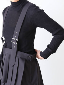 noir kei ninomiya ウールエステルギャバジンジャンパースカート [3Q