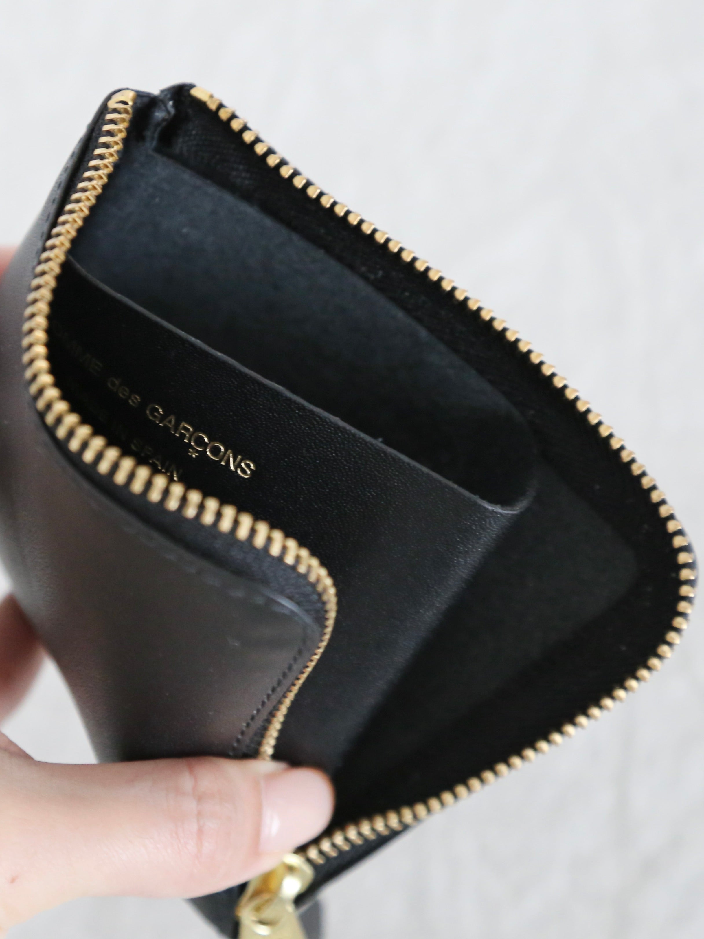 Wallet COMME des GARCONS クラシックレザーライン（L字） [8Z-D003