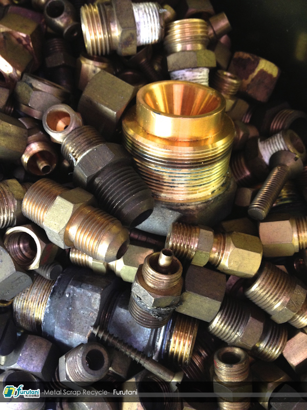 真鍮・砲金系 | 金属くずリサイクルの有限会社古谷商店