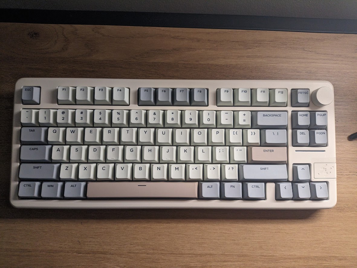 EPOMAKER GALAXY 70 MECHANICAL KEYBOARD - FEATURING SOFT BUT BUDGET