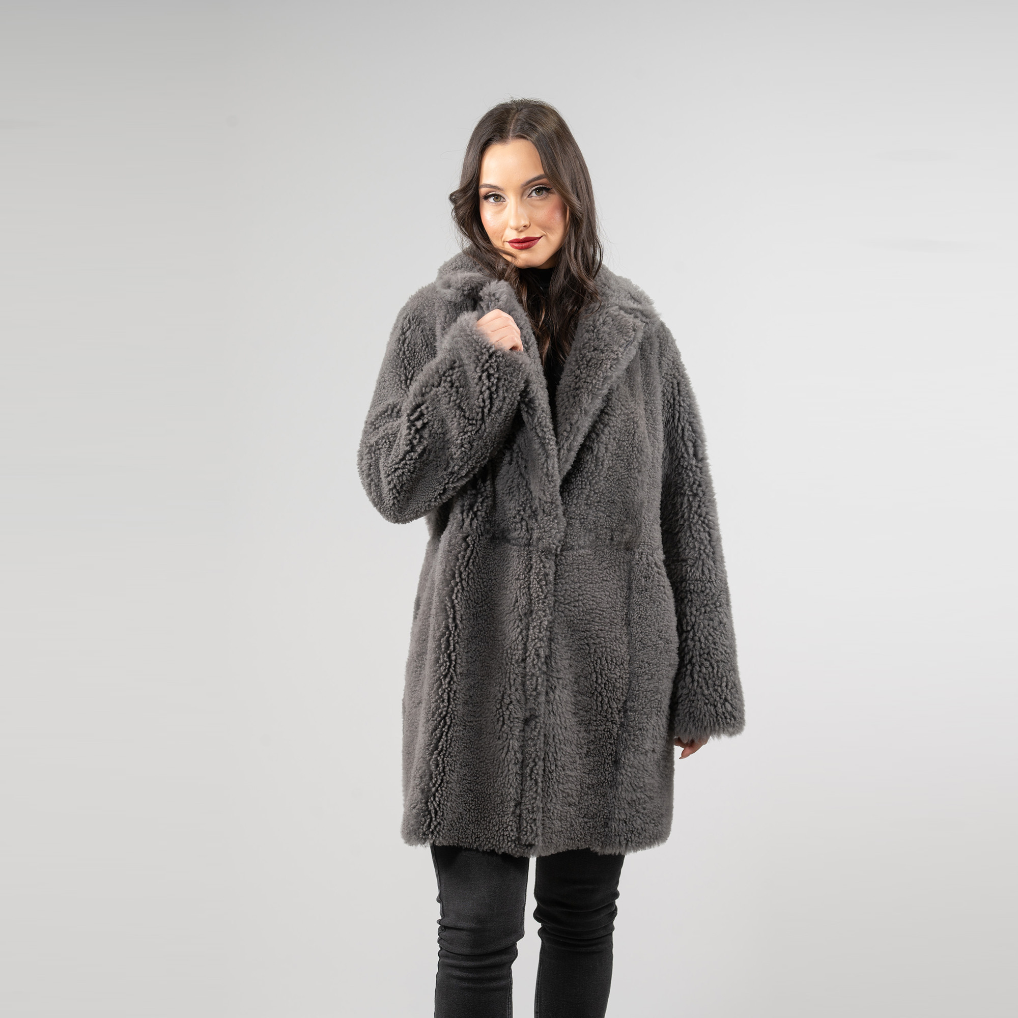 Reversible sheepskin coat in gray color | eFurs