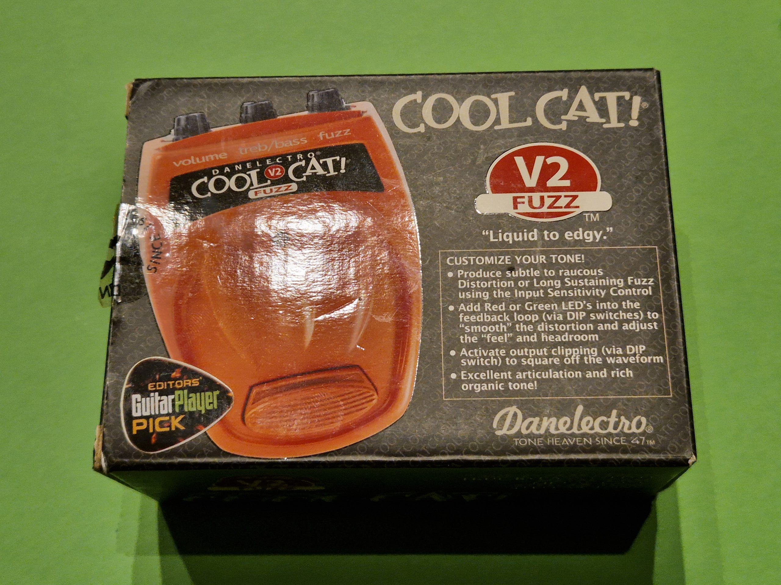 Danelectro CF-2 Cool Cat® Fuzz - Effects Pedals