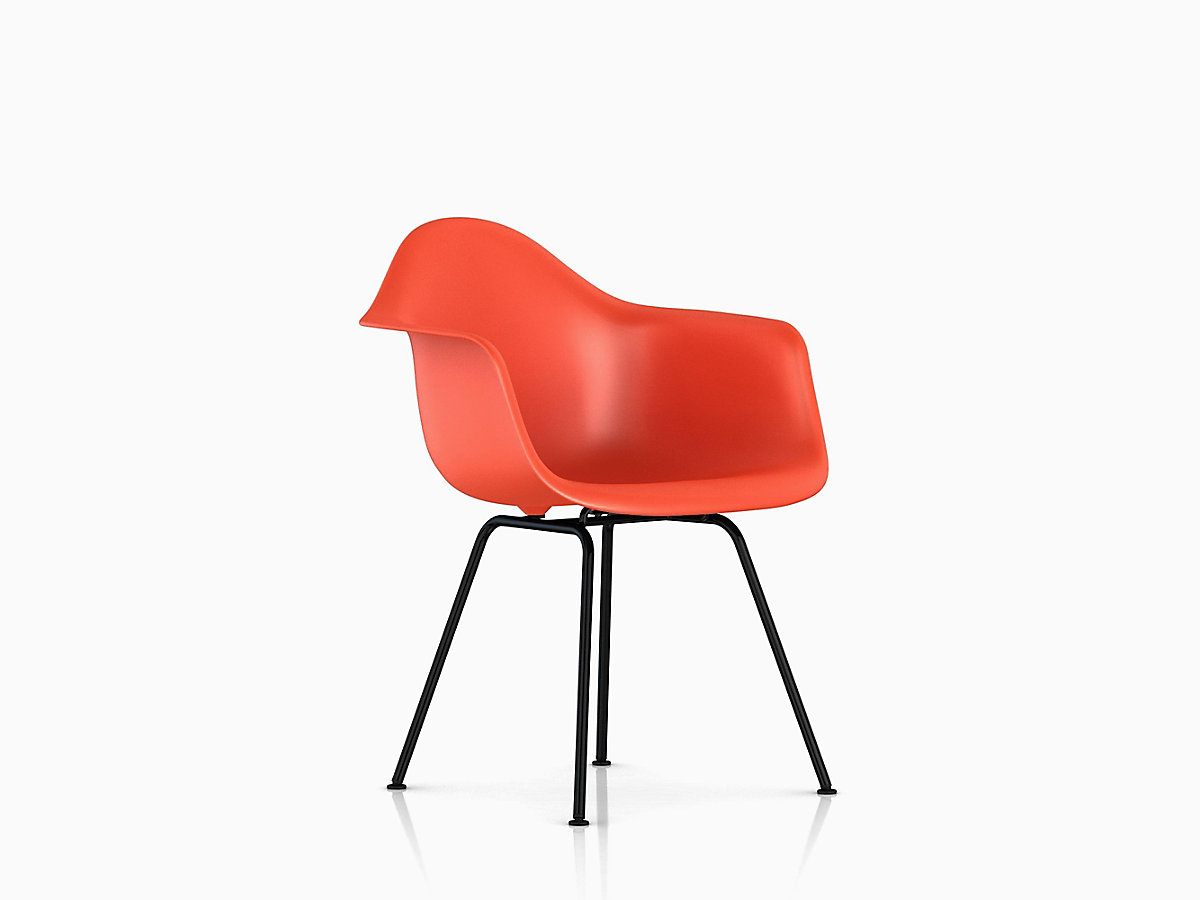 Eames Molded Plastic Armchair - Eames Office