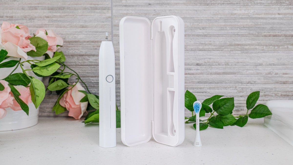 Curaprox Hydrosonic Pro review - Electric Teeth