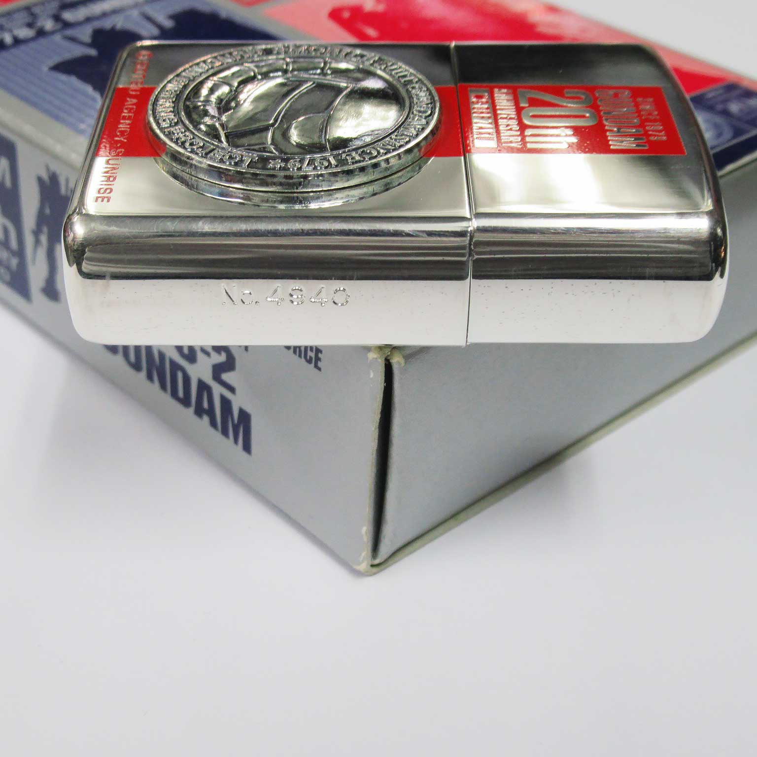 Vintage Zippo Mobile Suit Gundam 20th Anniversary MS-06F Zaku