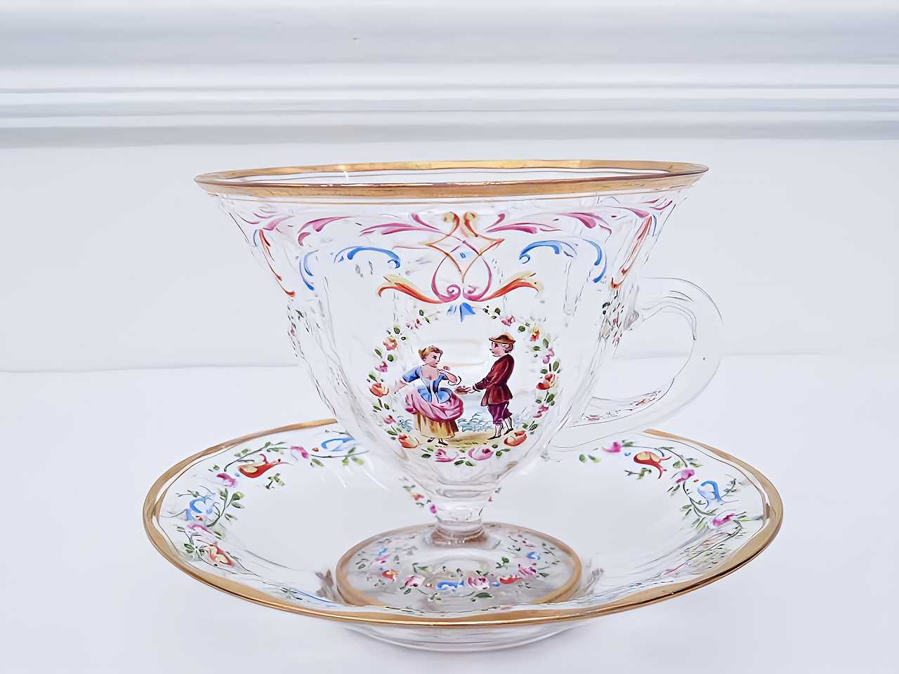 逸品 ロブマイヤー 金彩エナメル ワトー紋 カップ&ソーサー - 薔薇と