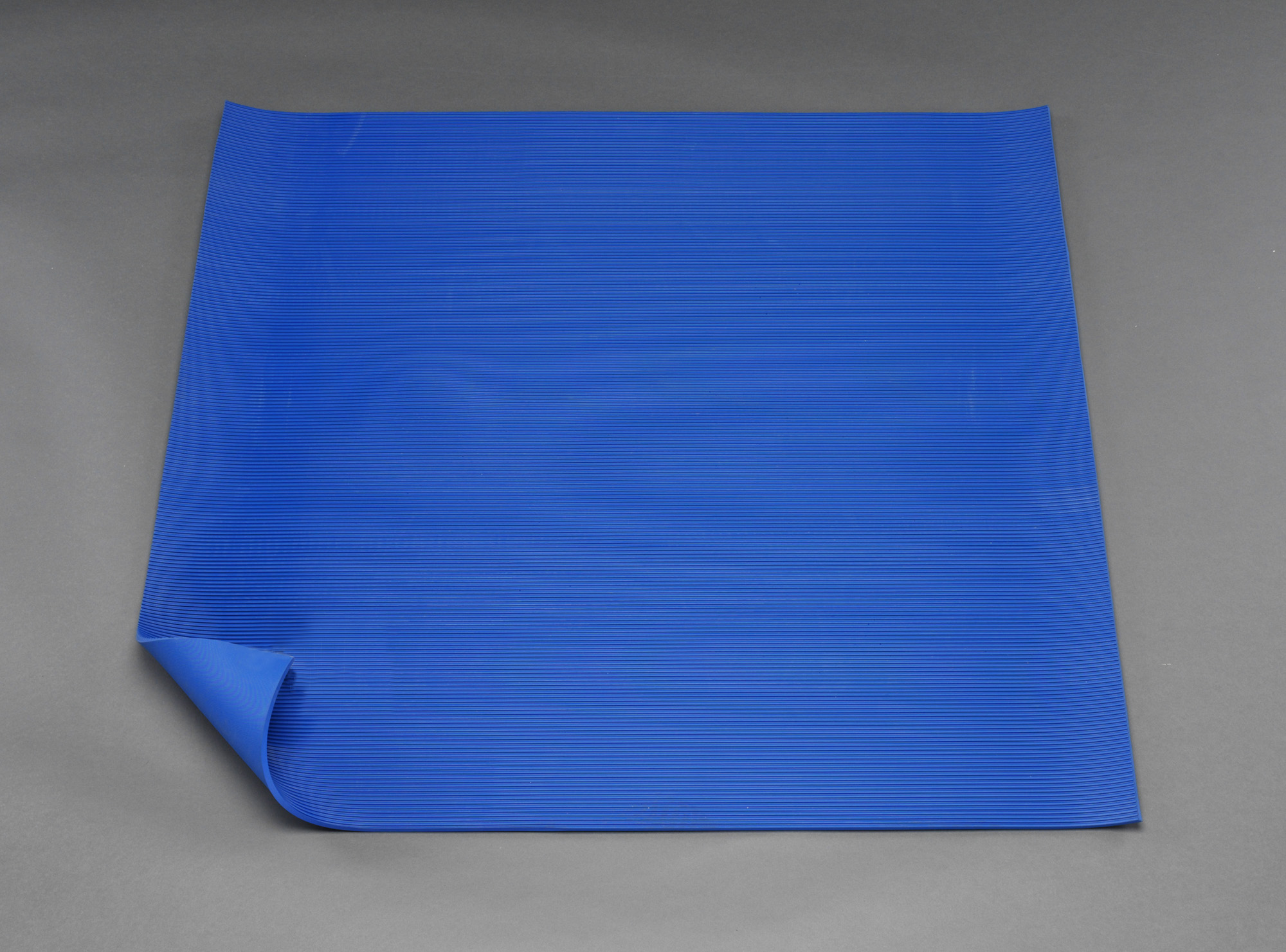 EA640ZM-21｜1000x1000mm 高圧用絶縁ゴムマット(7000V)のページ -