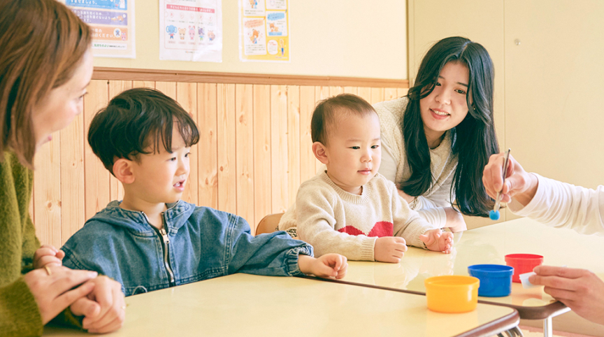 リトルバイリンガルコース | 幼児教室は0歳からのEQWEL（イクウェル