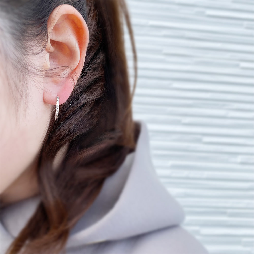 ライン ピアス｜正規販売店のアイアイイスズ