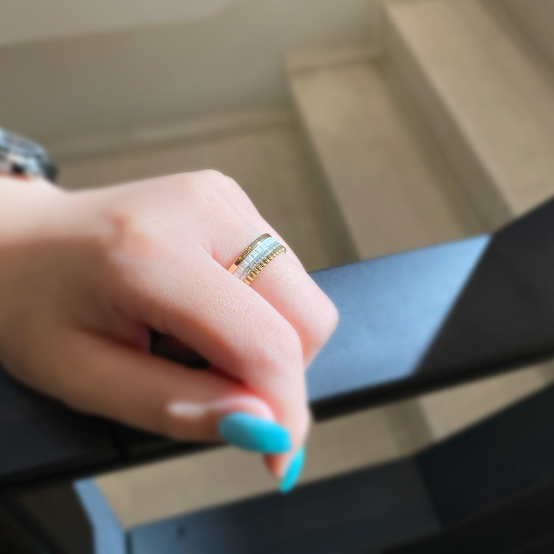 キャトル ホワイト ダイヤモンドリング スモール JRG01597｜ブシュロン