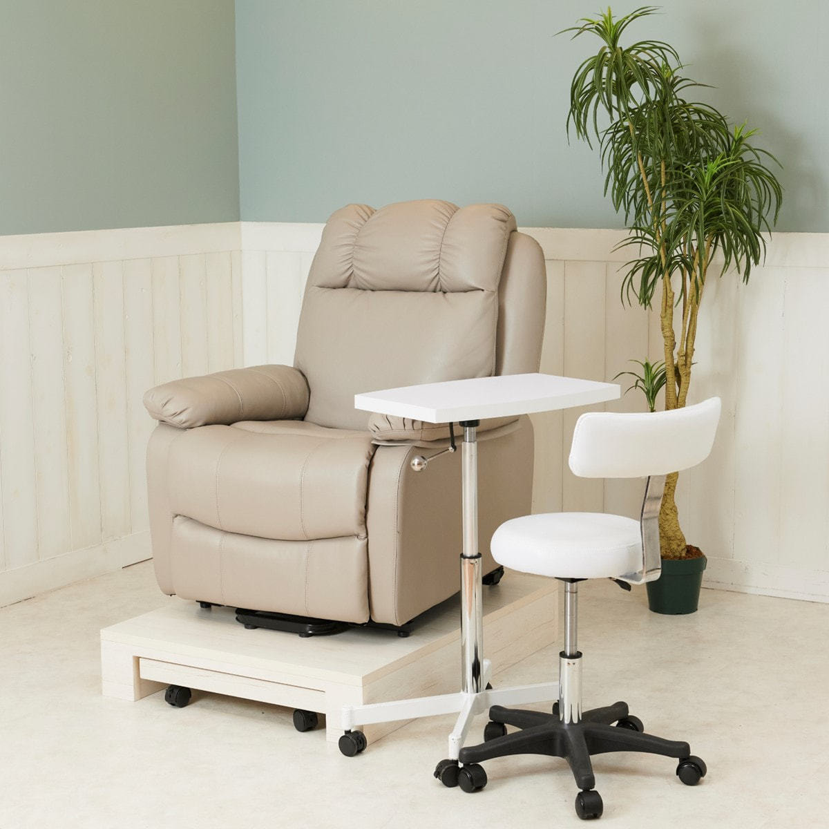 NATURAL Series】リクライニングチェアステージ(木製)ウッドホワイト