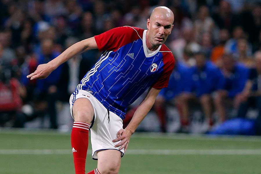 フランスの英雄ジダン、現役顔負けの