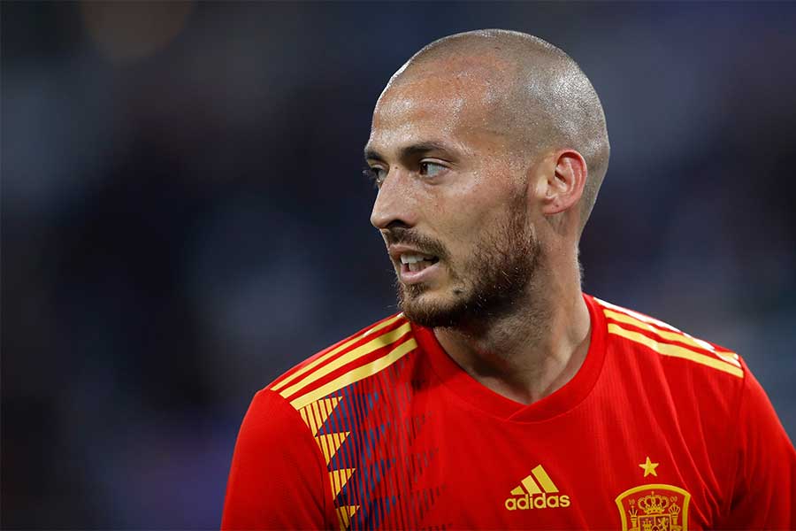 ありがとう魔術師」「真のレジェンド」 シルバのスペイン代表引退に