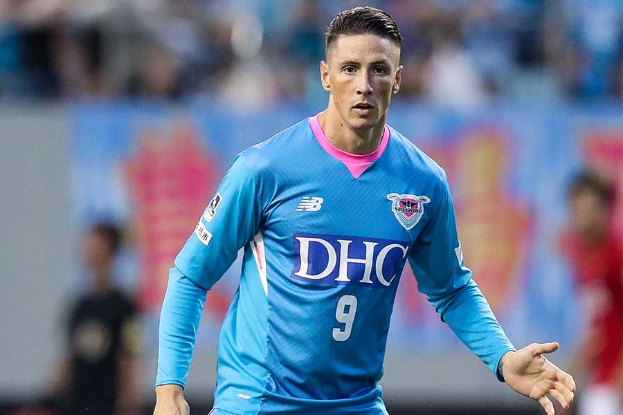 鳥栖FWトーレスが魅せた！ 日本代表GKを翻弄、巧みなヘディングで今季2