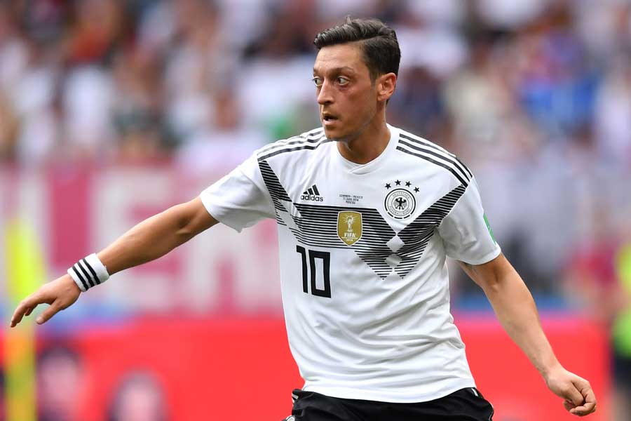 エジルの結婚式