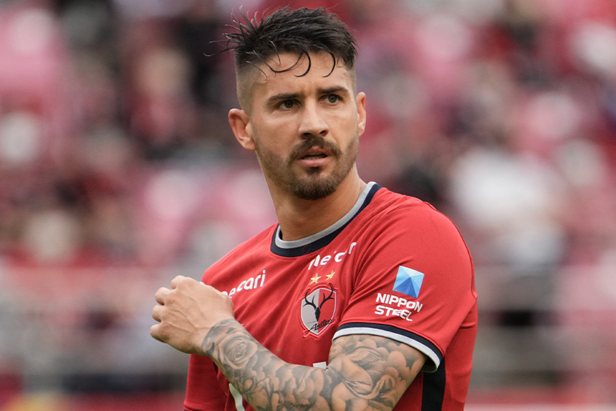 鹿島FWエヴェラウド、母国ブラジルのECバイーアへの完全移籍を発表