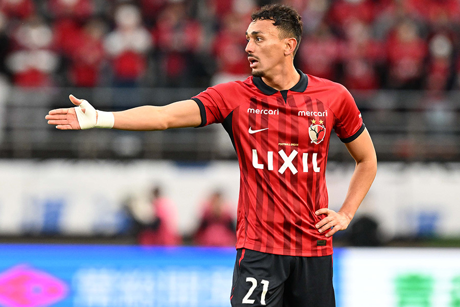 鹿島MFピトゥカ、電撃移籍浮上も一転残留へ 現地報道「獲得オファーを